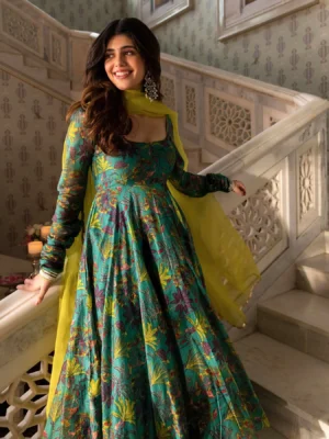 Vairea Chanderi Suit Set