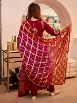 1_1ee172bf-2f78-4377-9b39-d96b98996af7_1800x1800