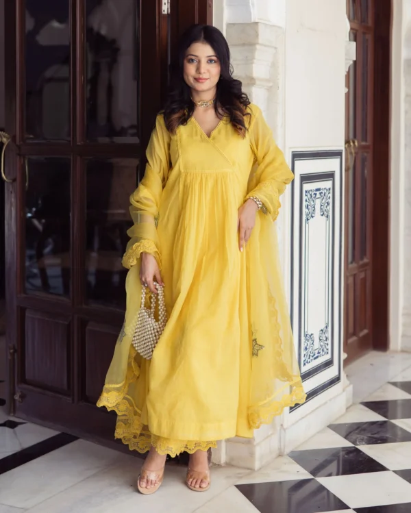 Sakshi Yellow Embroidered Chanderi Suit Set