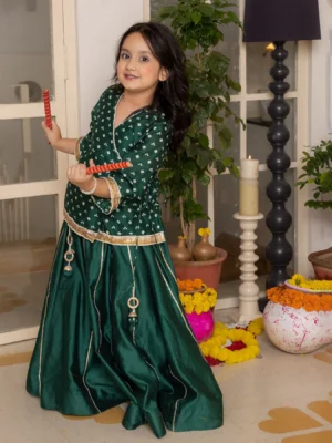 4_dd62ba96-c6ae-47b0-9fbc-5e13715a7528_1800x1800