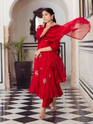 4_e05d0cce-825f-4d6a-8387-8179f17675d6_1800x1800