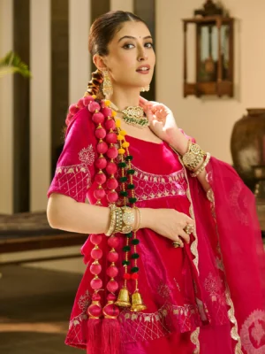 7_b5f7ba5f-c9d2-441d-98c5-673092a21431_1800x1800