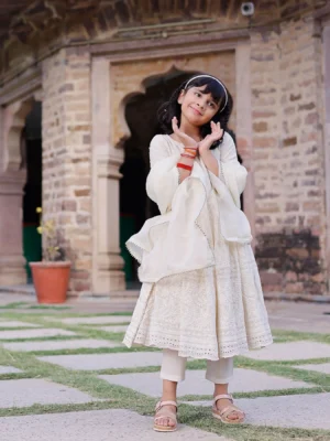 86_1fb8ea30-0bde-412f-9d11-b97400dfb31a_1800x1800